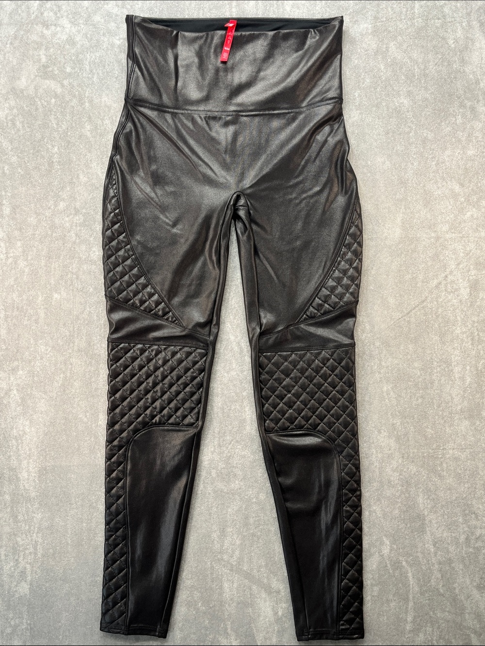 SPANX Faux Leather Moto Leggings Women M Black Quilted 20248R